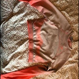 Gym Shark Crop Top & Bottoms